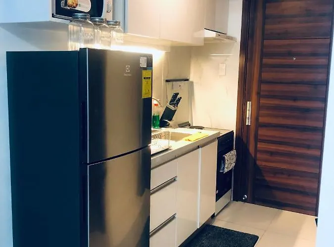 The Golden 2br At Horizons 101 Tower 2 Aparthotel *